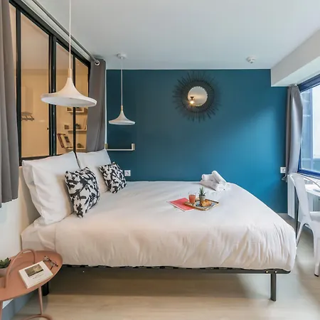 Ws Tour Eiffel - Nicolo * Paříž