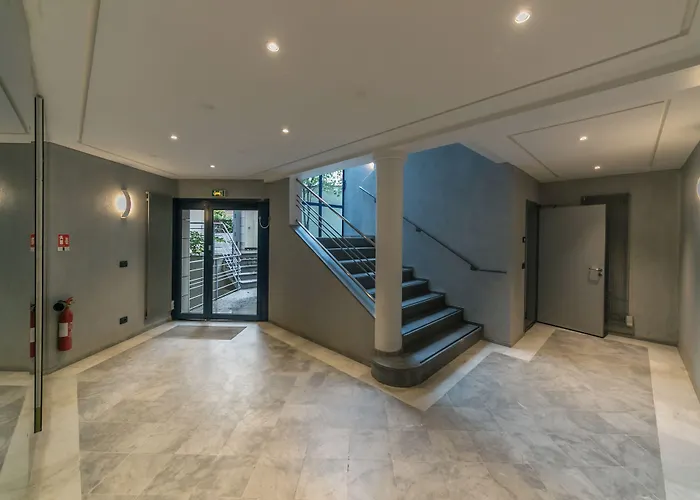 Ws Tour Eiffel - Nicolo * Paris